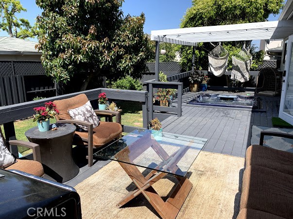 2001 Plant Avenue, Redondo Beach, California 90278, 3 Bedrooms Bedrooms, ,2 BathroomsBathrooms,Residential,Sold,Plant,SB20102366