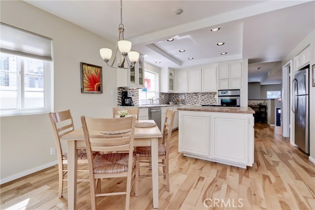 2301 Mathews Avenue, Redondo Beach, California 90278, 3 Bedrooms Bedrooms, ,2 BathroomsBathrooms,Residential,Sold,Mathews,SB20173473