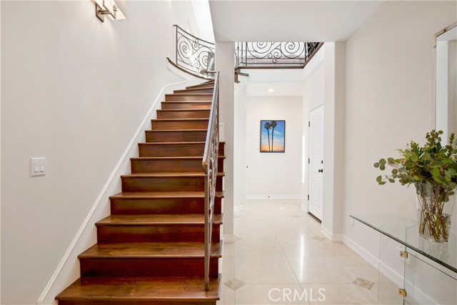 621 Broadway, Redondo Beach, California 90277, 4 Bedrooms Bedrooms, ,2 BathroomsBathrooms,Residential,Sold,Broadway,SB21036343