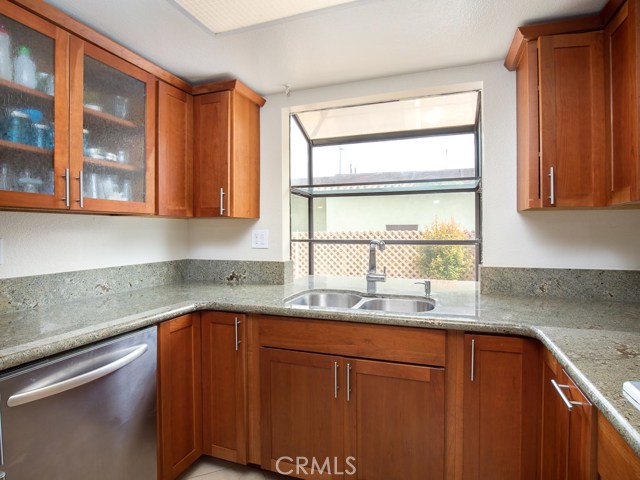 2115 Farrell Avenue, Redondo Beach, California 90278, 3 Bedrooms Bedrooms, ,1 BathroomBathrooms,Residential,Sold,Farrell,SB18148131