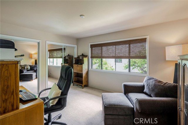 105 Irena Avenue, Redondo Beach, California 90277, 3 Bedrooms Bedrooms, ,2 BathroomsBathrooms,Residential,Sold,Irena,SB19074673