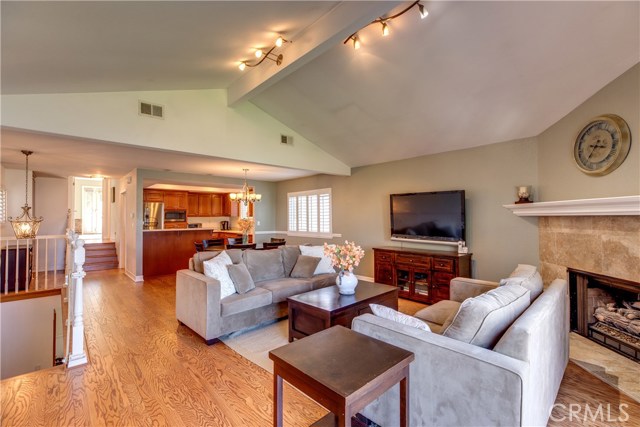 1626 Stanford Avenue, Redondo Beach, California 90278, 3 Bedrooms Bedrooms, ,2 BathroomsBathrooms,Residential,Sold,Stanford,SB19199450