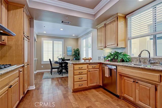 2004 Gates Avenue, Redondo Beach, California 90278, 4 Bedrooms Bedrooms, ,2 BathroomsBathrooms,Residential,Sold,Gates,SB18097486