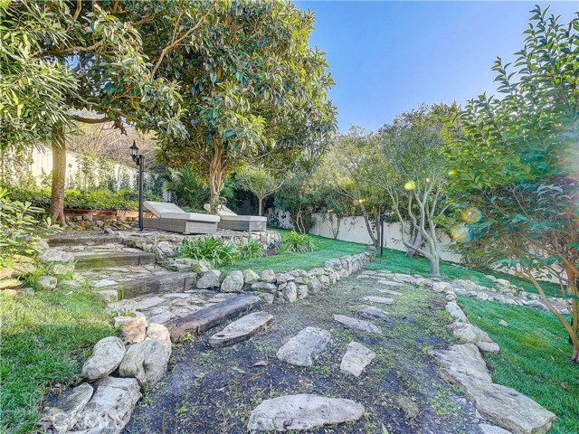 1020 Via Mirabel, Palos Verdes Estates, California 90274, 4 Bedrooms Bedrooms, ,5 BathroomsBathrooms,Residential,Sold,Via Mirabel,TR20025918