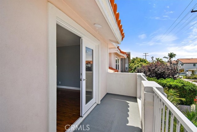 2218 Graham Avenue, Redondo Beach, California 90278, 4 Bedrooms Bedrooms, ,2 BathroomsBathrooms,Residential,Sold,Graham,SB21155780
