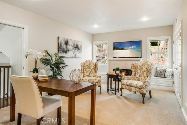 4600 Rollando Drive, Rolling Hills Estates, California 90274, 5 Bedrooms Bedrooms, ,4 BathroomsBathrooms,Residential,Sold,Rollando,PV19270515