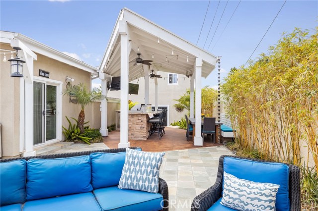 804 Juanita Avenue, Redondo Beach, California 90277, 4 Bedrooms Bedrooms, ,3 BathroomsBathrooms,Residential,Sold,Juanita,SB20123579