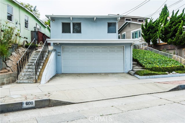 600 El Redondo Avenue, Redondo Beach, California 90277, 3 Bedrooms Bedrooms, ,2 BathroomsBathrooms,Residential,Sold,El Redondo,SB17162197