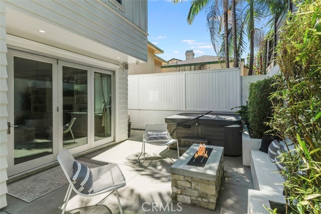 2113 Chestnut Avenue, Manhattan Beach, California 90266, 5 Bedrooms Bedrooms, ,5 BathroomsBathrooms,Residential,Sold,Chestnut,SB20195476