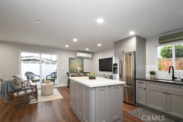 3404 Gibson Place, Redondo Beach, California 90278, 4 Bedrooms Bedrooms, ,2 BathroomsBathrooms,Residential,Sold,Gibson,SB19083979