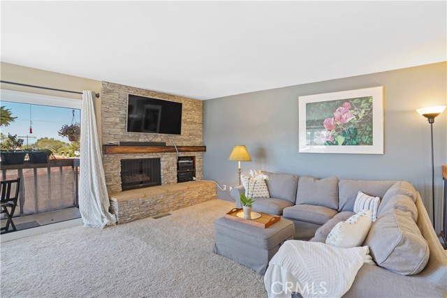 1447 Manhattan Beach Boulevard, Manhattan Beach, California 90266, 3 Bedrooms Bedrooms, ,2 BathroomsBathrooms,Residential,Sold,Manhattan Beach,SB20092235