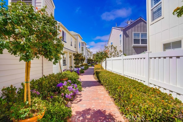 1800 Pacific Coast Highway, Redondo Beach, California 90277, 4 Bedrooms Bedrooms, ,2 BathroomsBathrooms,Residential,Sold,Pacific Coast Highway,SB21134588