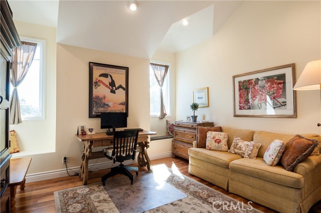 872 27th Street, Manhattan Beach, California 90266, 4 Bedrooms Bedrooms, ,3 BathroomsBathrooms,Residential,Sold,27th,SB20136143