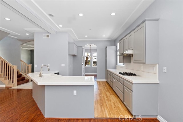 2218 Graham Avenue, Redondo Beach, California 90278, 4 Bedrooms Bedrooms, ,2 BathroomsBathrooms,Residential,Sold,Graham,SB21155780