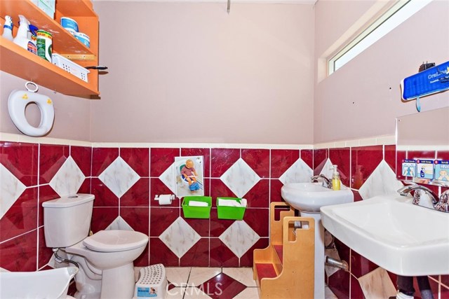 Lynwood, ,Commercial,For Sale,Lynwood,CV20155528