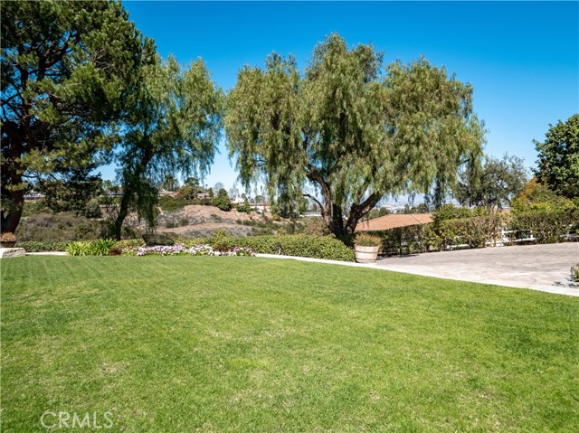 26 Middleridge Lane, Rolling Hills, California 90274, 4 Bedrooms Bedrooms, ,1 BathroomBathrooms,Residential,Sold,Middleridge,SB21013293