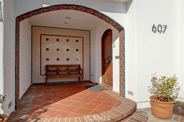 607 Gould Terrace, Hermosa Beach, California 90254, 3 Bedrooms Bedrooms, ,3 BathroomsBathrooms,Residential,Sold,Gould,SB21042448