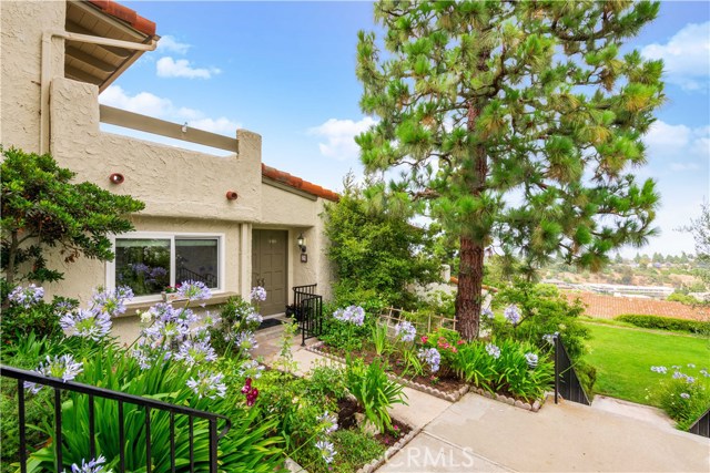 29 Cypress Way, Rolling Hills Estates, California 90274, 3 Bedrooms Bedrooms, ,2 BathroomsBathrooms,Residential,Sold,Cypress,PV20117643 29 Cypress Way, Rolling Hills Estates, California 90274, 3 Bedrooms Bedrooms, ,2 BathroomsBathrooms,Residential,Sold,Cypress,PV20117643