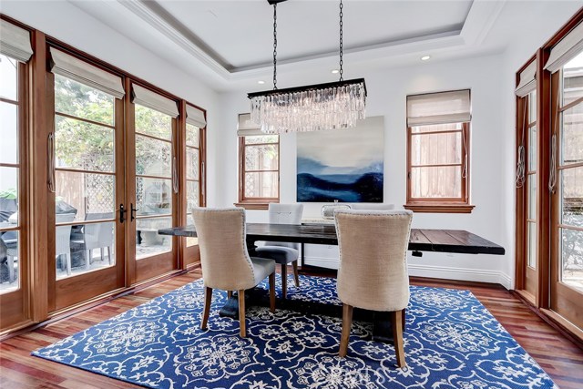 2615 Laurel Avenue, Manhattan Beach, California 90266, 5 Bedrooms Bedrooms, ,3 BathroomsBathrooms,Residential,Sold,Laurel,SB20122335