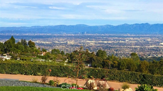 11 Outrider Road, Rolling Hills, California 90274, 4 Bedrooms Bedrooms, ,3 BathroomsBathrooms,Residential,Sold,Outrider,PV20235283