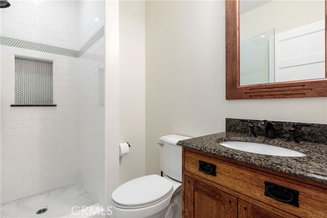 Private Bath of Bedroom 2