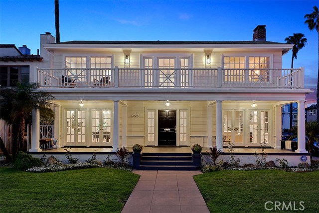 Photo of 3235 E Ocean Boulevard, Long Beach, CA 90803