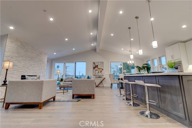 1401 Corona Street, Hermosa Beach, California 90254, 4 Bedrooms Bedrooms, ,3 BathroomsBathrooms,Residential,Sold,Corona,SB20015755