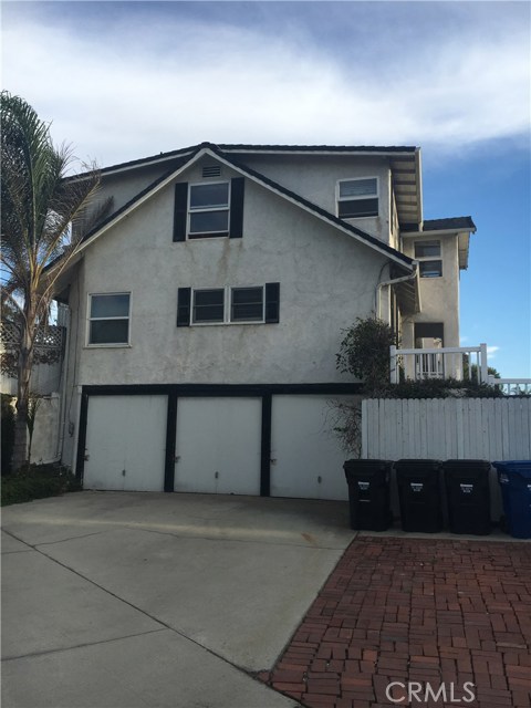 2468 Silverstrand Avenue, Hermosa Beach, California 90254, ,Residential Income,Sold,Silverstrand,SB17162184