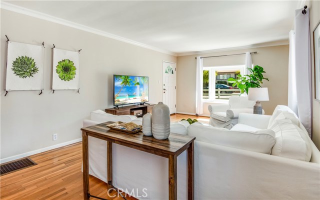 2205 Graham Avenue, Redondo Beach, California 90278, 3 Bedrooms Bedrooms, ,2 BathroomsBathrooms,Residential,Sold,Graham,SB20201906