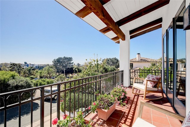 607 Gould Terrace, Hermosa Beach, California 90254, 3 Bedrooms Bedrooms, ,3 BathroomsBathrooms,Residential,Sold,Gould,SB21042448