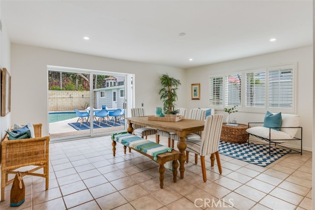 1261 Bryant Place, Manhattan Beach, California 90266, 4 Bedrooms Bedrooms, ,3 BathroomsBathrooms,Residential,Sold,Bryant,SB21080177