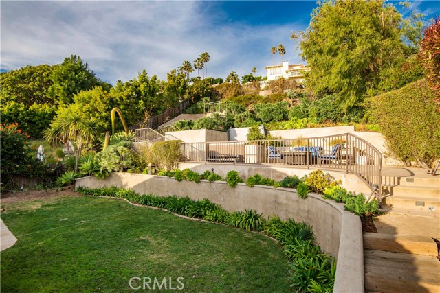 2424 Via Carrillo, Palos Verdes Estates, California 90274, 4 Bedrooms Bedrooms, ,2 BathroomsBathrooms,Residential,Sold,Via Carrillo,PV19020019