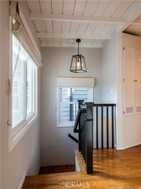 3211 Morningside Drive, Hermosa Beach, California 90254, 3 Bedrooms Bedrooms, ,3 BathroomsBathrooms,Residential,Sold,Morningside,SB19010696