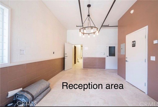 Highland, ,Commercial,For Sale,Highland,PI20164896