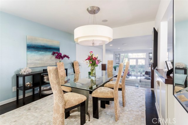 2404 Laurel Avenue, Manhattan Beach, California 90266, 5 Bedrooms Bedrooms, ,4 BathroomsBathrooms,Residential,Sold,Laurel,SB18037787