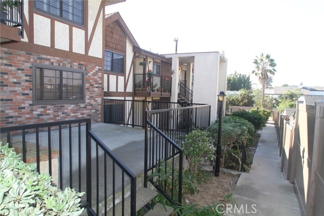2 Bed Home for Sale in El Segundo, California