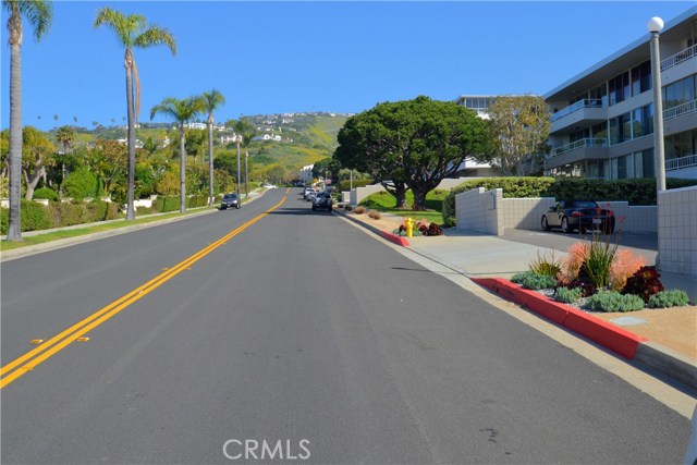 32724 Coastsite Drive, Rancho Palos Verdes, California 90275, 2 Bedrooms Bedrooms, ,2 BathroomsBathrooms,Residential,Sold,Coastsite,SB17069146