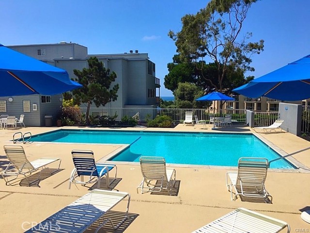 250 The Village, Redondo Beach, California 90277, ,1 BathroomBathrooms,Residential,Sold,The Village,SB21013546