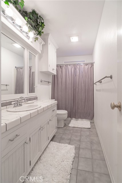 1752 Dixon Street, Redondo Beach, California 90278, 3 Bedrooms Bedrooms, ,2 BathroomsBathrooms,Residential,Sold,Dixon,SB20168858