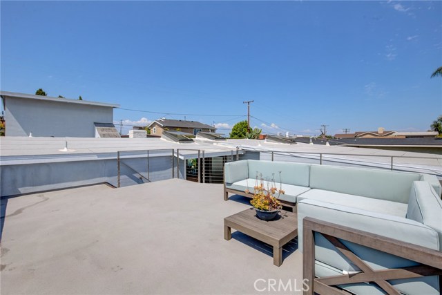 1181 Tennyson Street, Manhattan Beach, California 90266, 4 Bedrooms Bedrooms, ,2 BathroomsBathrooms,Residential,Sold,Tennyson,SB20107527