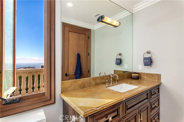 32015 Cape Point Drive, Rancho Palos Verdes, California 90275, 5 Bedrooms Bedrooms, ,2 BathroomsBathrooms,Residential,Sold,Cape Point,PV20125756