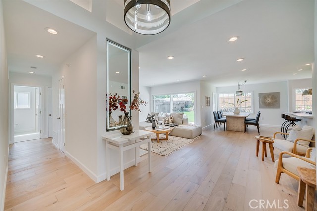 26649 Indian Peak Road, Rancho Palos Verdes, California 90275, 4 Bedrooms Bedrooms, ,2 BathroomsBathrooms,Residential,Sold,Indian Peak,PV21039522