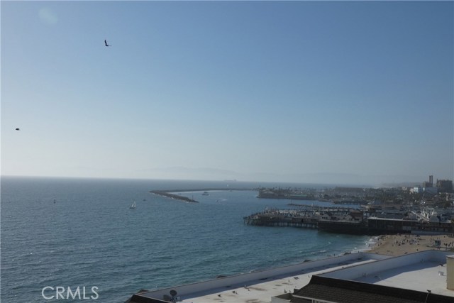 531 Esplanade, Redondo Beach, California 90277, 2 Bedrooms Bedrooms, ,1 BathroomBathrooms,Residential,Sold,Esplanade,SB18138489