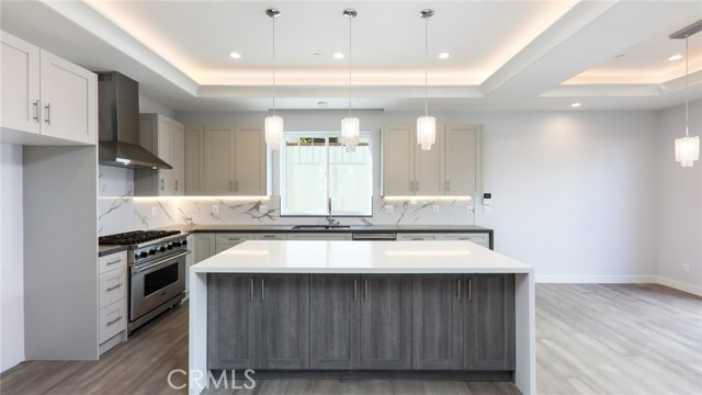 1917 Farrell Avenue, Redondo Beach, California 90278, 4 Bedrooms Bedrooms, ,3 BathroomsBathrooms,Residential,Sold,Farrell,PV20259127
