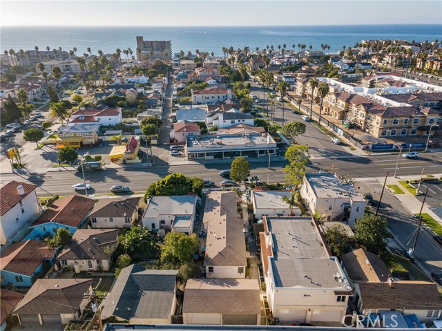 910 Pacific Coast, Redondo Beach, California 90277, ,Residential Income,Sold,Pacific Coast,SB18268394