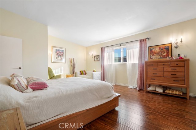 515 Meyer Lane, Redondo Beach, California 90278, 3 Bedrooms Bedrooms, ,3 BathroomsBathrooms,Residential,Sold,Meyer,PW21011132