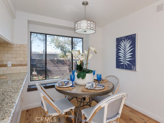 808 Vincent Street, Redondo Beach, California 90277, 3 Bedrooms Bedrooms, ,2 BathroomsBathrooms,Residential,Sold,Vincent,PV20055164