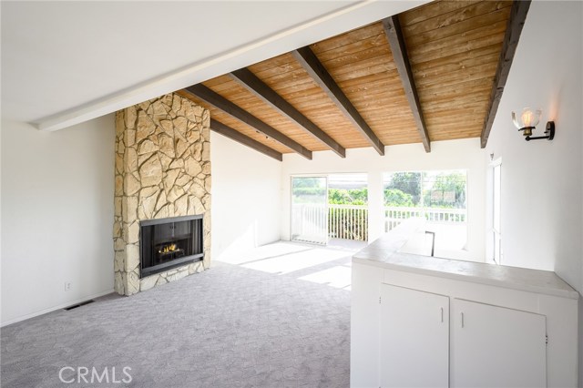 834 Lucia Avenue, Redondo Beach, California 90277, 2 Bedrooms Bedrooms, ,1 BathroomBathrooms,Residential,Sold,Lucia,SB19263239