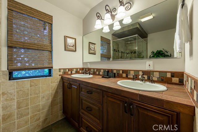 2022 Ernest Avenue, Redondo Beach, California 90278, 3 Bedrooms Bedrooms, ,1 BathroomBathrooms,Residential,Sold,Ernest,PW20211052