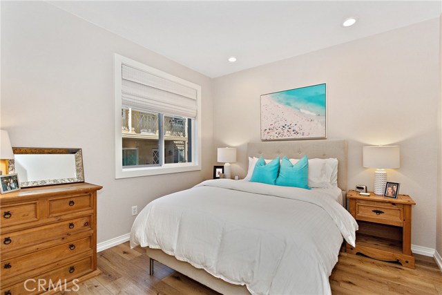 1457 Manhattan Beach Boulevard, Manhattan Beach, California 90266, 2 Bedrooms Bedrooms, ,2 BathroomsBathrooms,Residential,Sold,Manhattan Beach,SB20231168